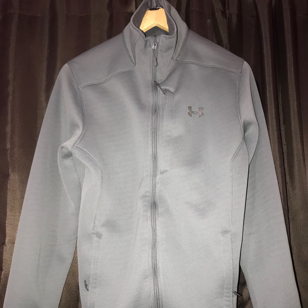 Men’s under armour cold gear sweater